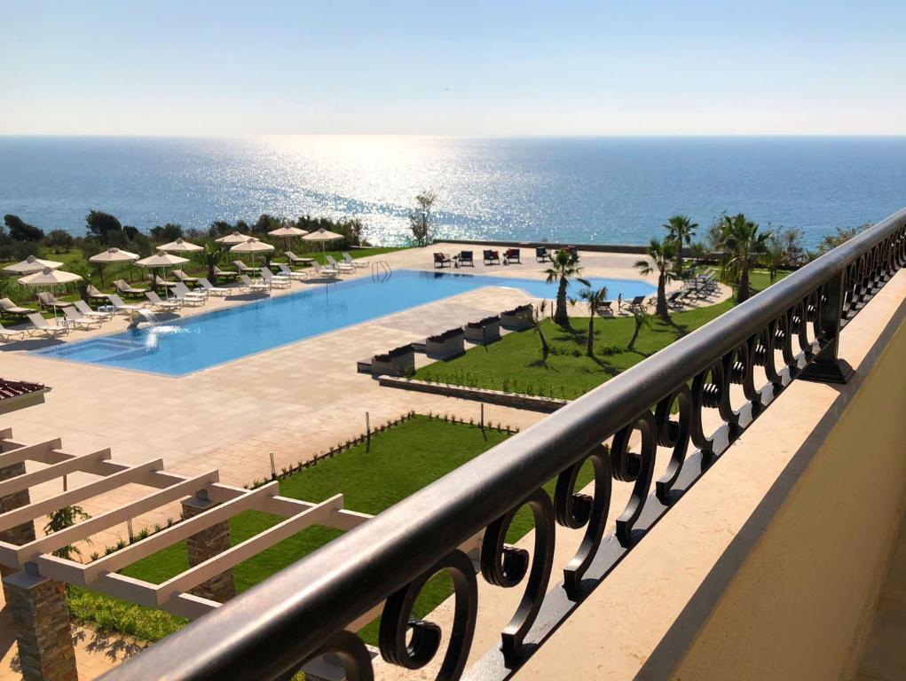 King Maron Wellness Beach Hotel Marónia エクステリア 写真