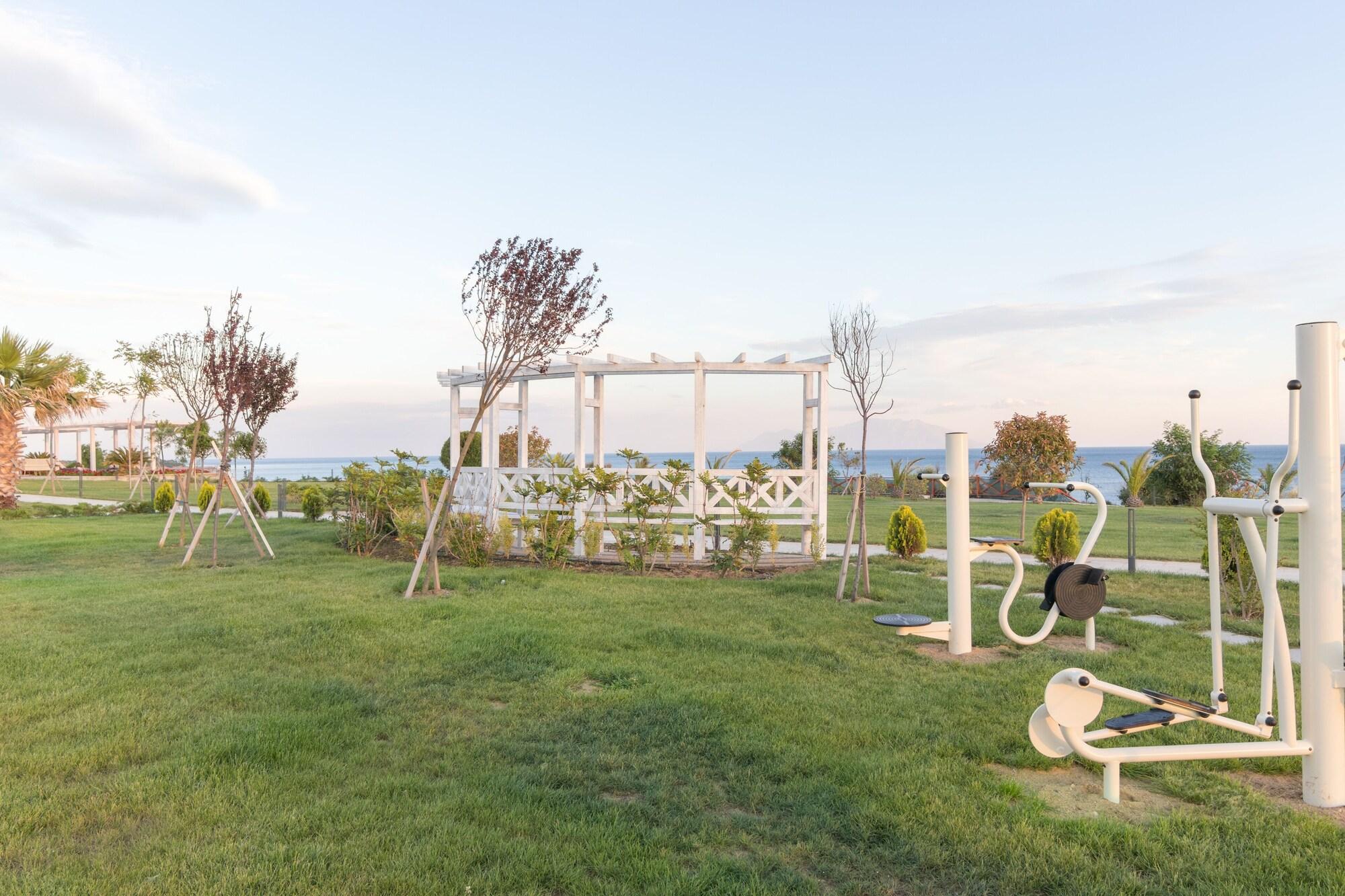 King Maron Wellness Beach Hotel Marónia エクステリア 写真