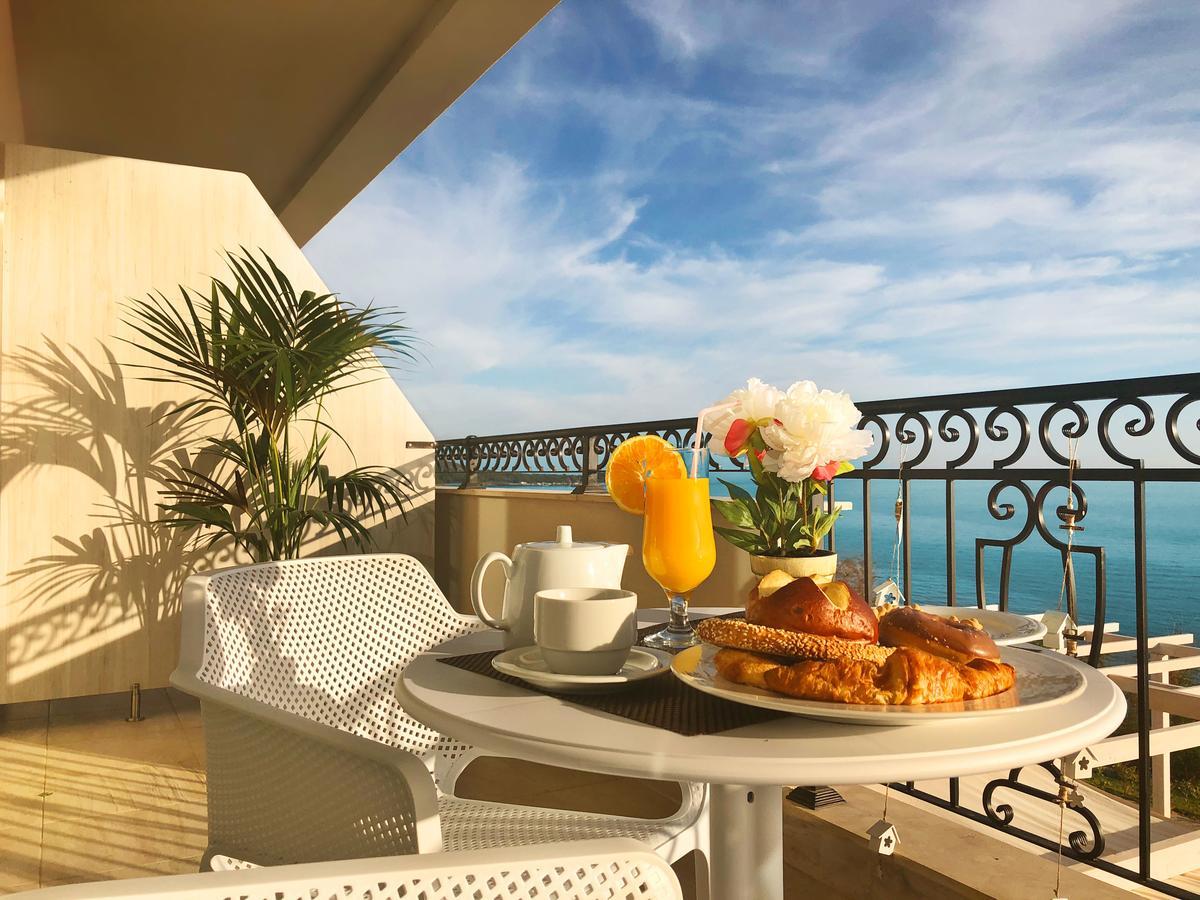 King Maron Wellness Beach Hotel Marónia エクステリア 写真