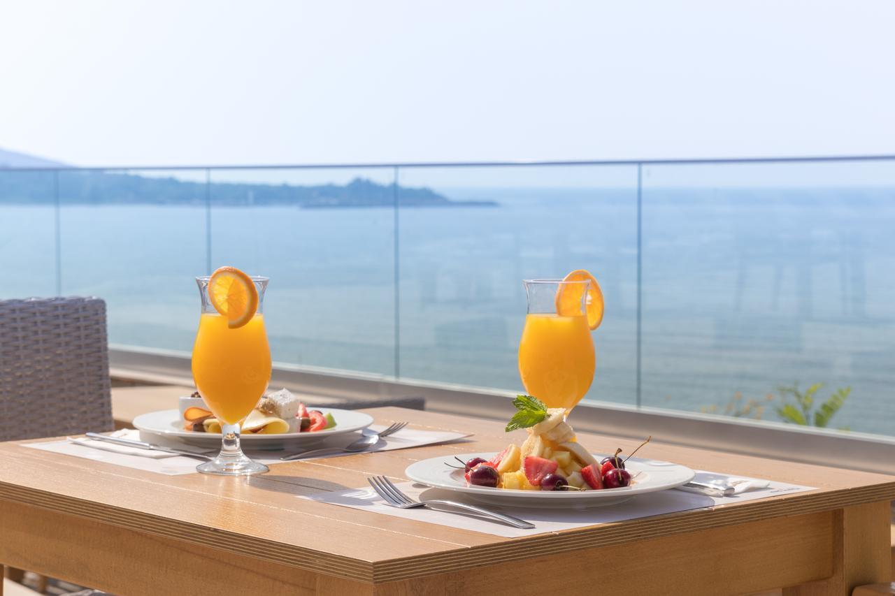 King Maron Wellness Beach Hotel Marónia エクステリア 写真