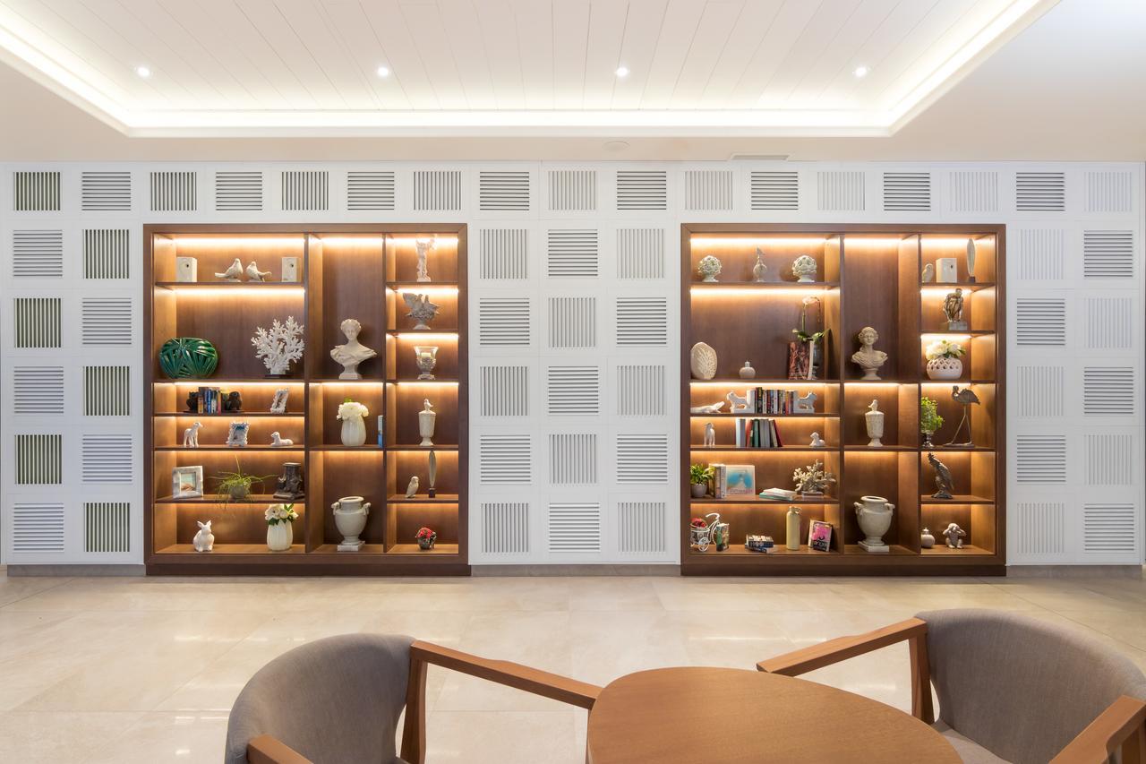 King Maron Wellness Beach Hotel Marónia エクステリア 写真